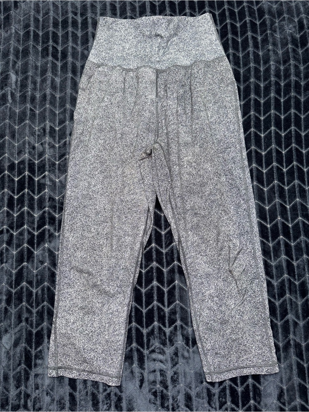 Lululemon Women’s Tranquil Crop Pants Riot Mist Size 6